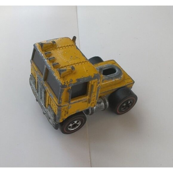 Hot Wheels Redline 1973 Road King Mountain Mining Cab Vintage Gold Tractor Truck - Picture 1 of 8